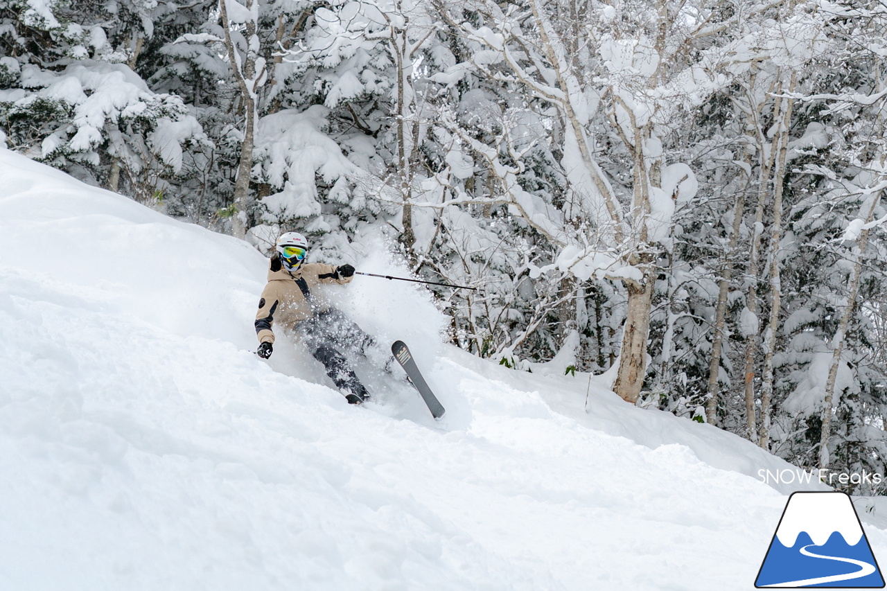 士別市日向スキー場　地元スキーヤーの皆さんと一緒に道北屈指の豪雪パウダーを心ゆくまで、滑る、滑る、滑る！